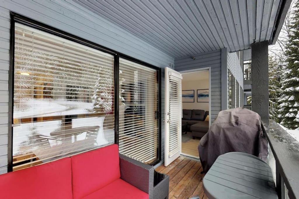 Powderhorn By Whistler Blackcomb Vacation Rentals Extérieur photo