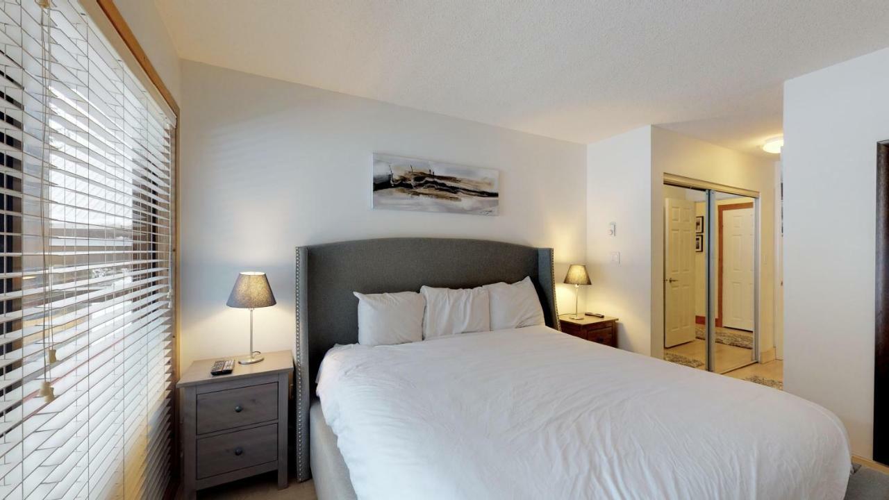 Powderhorn By Whistler Blackcomb Vacation Rentals Extérieur photo